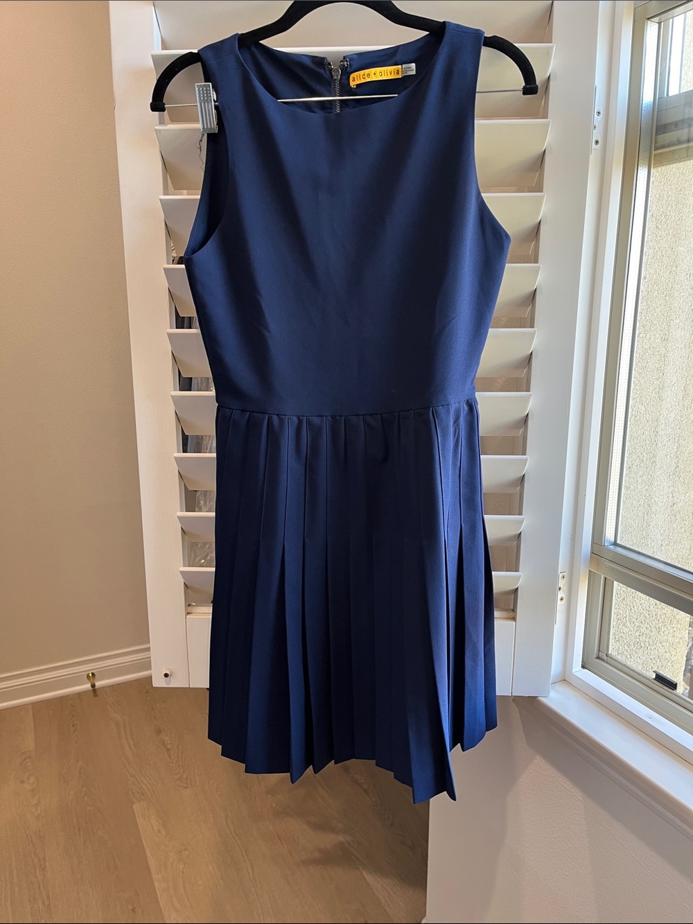 Alice + Olivia Navy Sleeveless Pleated Dress